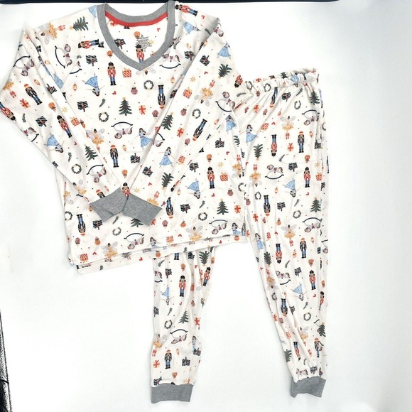 Cuddl Duds Other - Cuddl Duds Small Tall White Nutcracker Print Minky Fleece Lounge Pajama Set